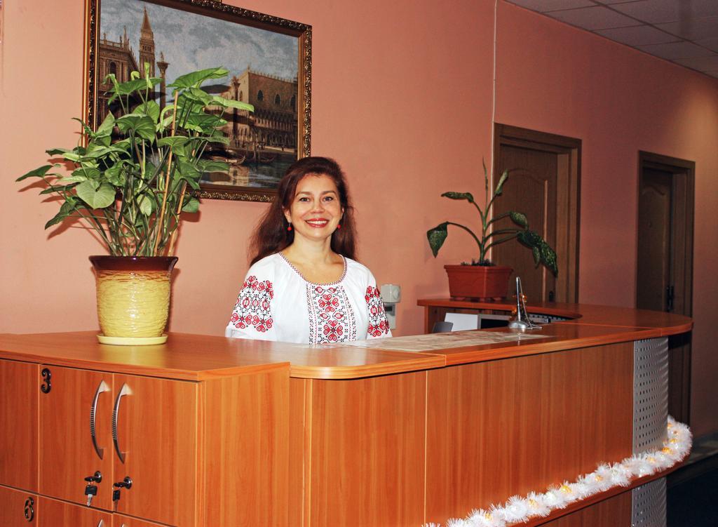 Mini-Hotel On Geroiv Energetykiv Street 18 Kiev Buitenkant foto
